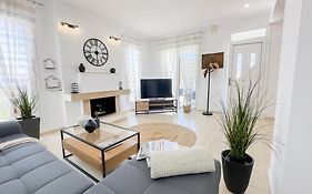 Ismini Luxury Villa